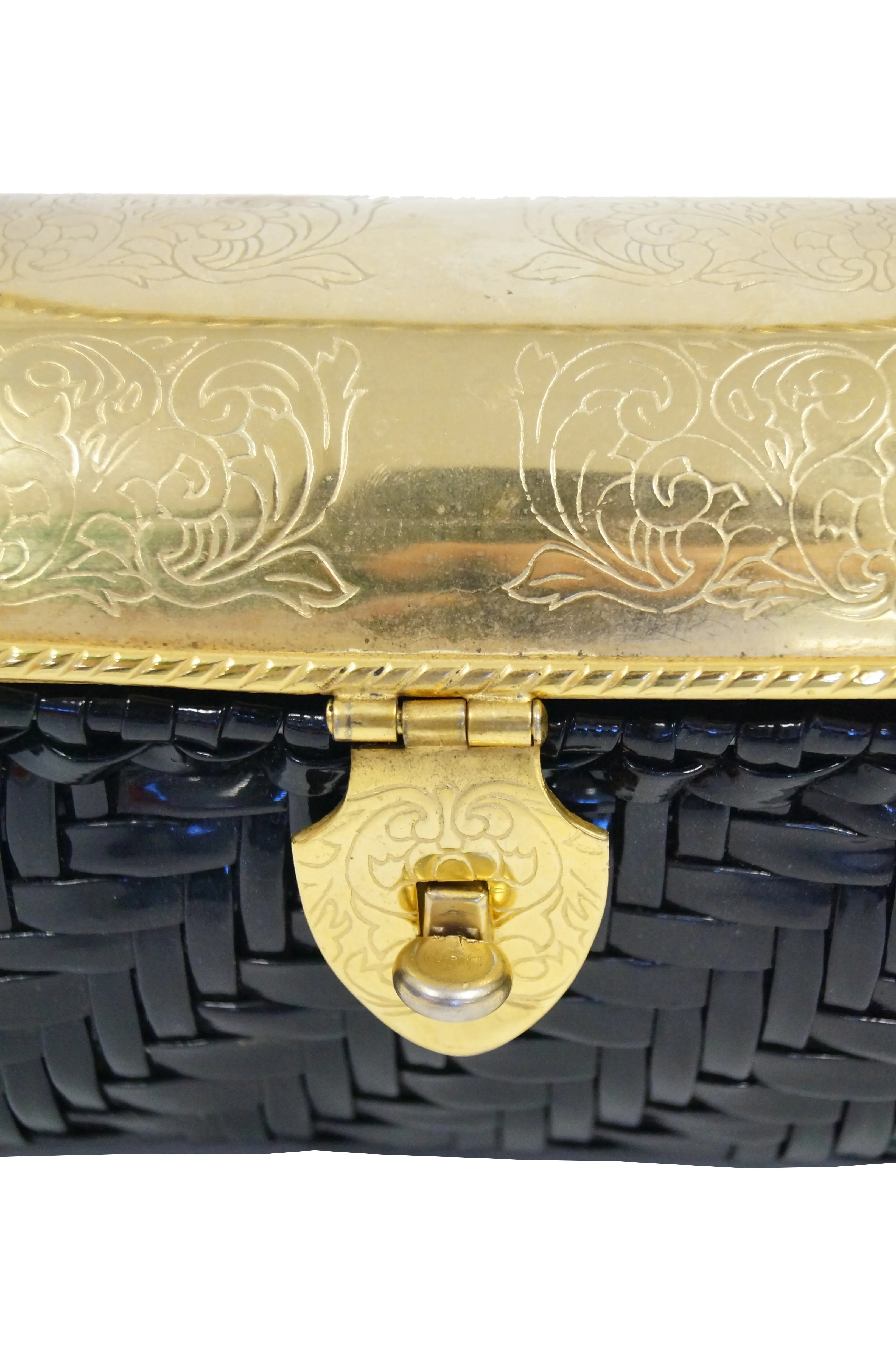 1950s Marcus Brothers Basket Weave Handbag w/ Floral Etched Gold Lid