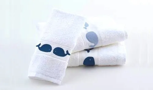 Baby Whales Embroidered Quick-Dry Towel Set