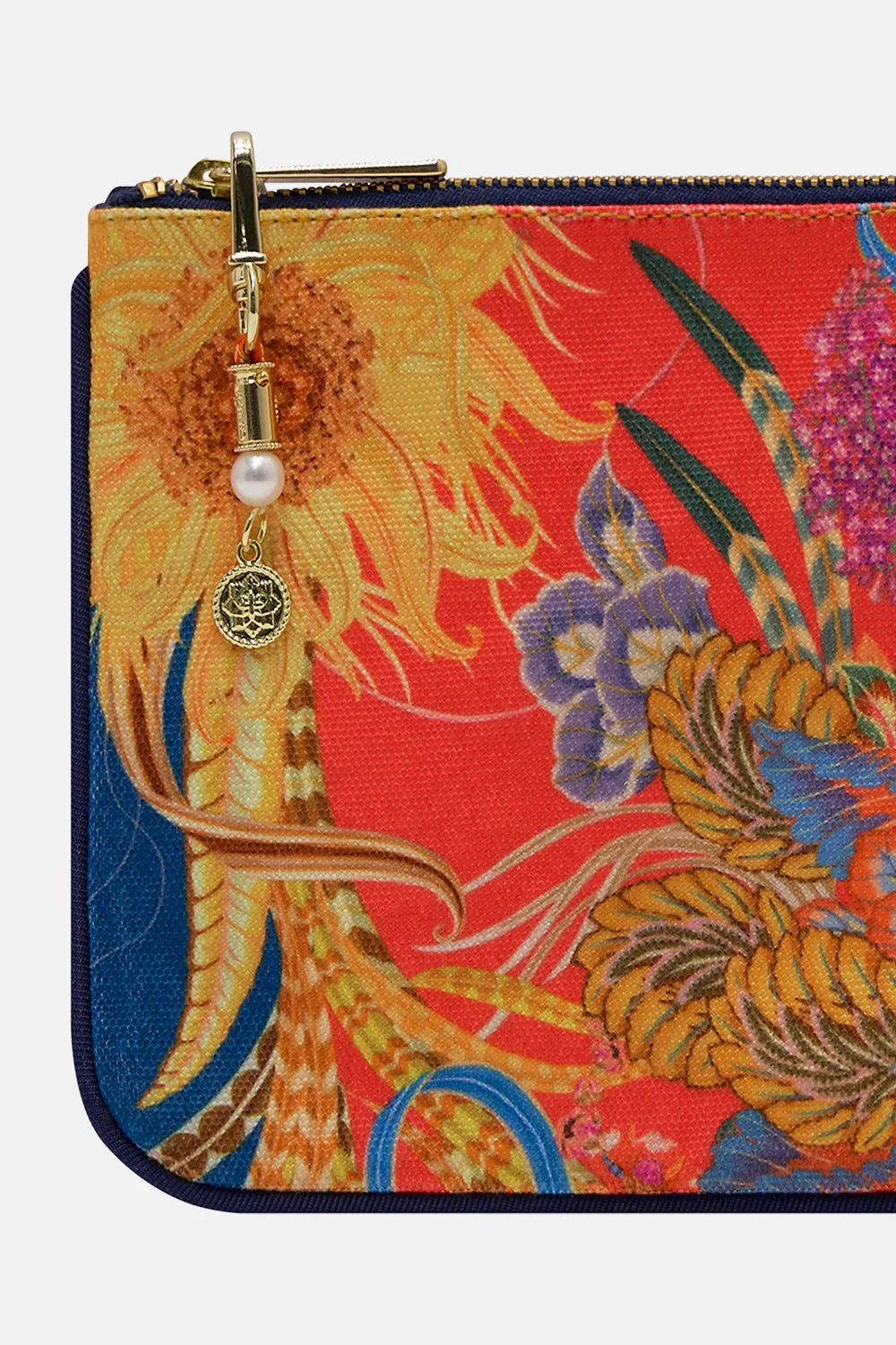 COIN AND PHONE PURSE THROUGH VINCENTS EYES