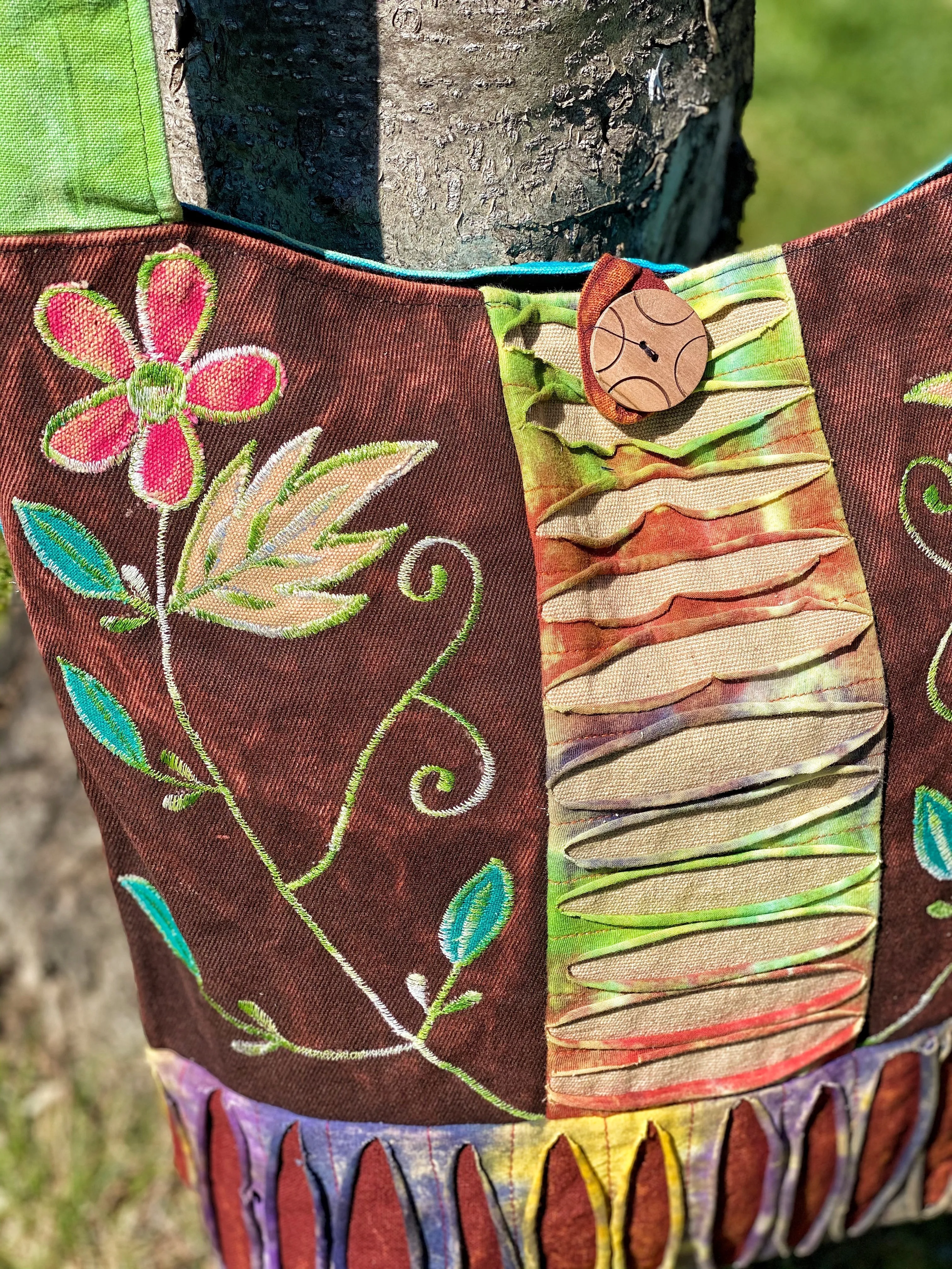 ENCHANTING WILDWOOD LARGE COTTON TOTE /  BAG