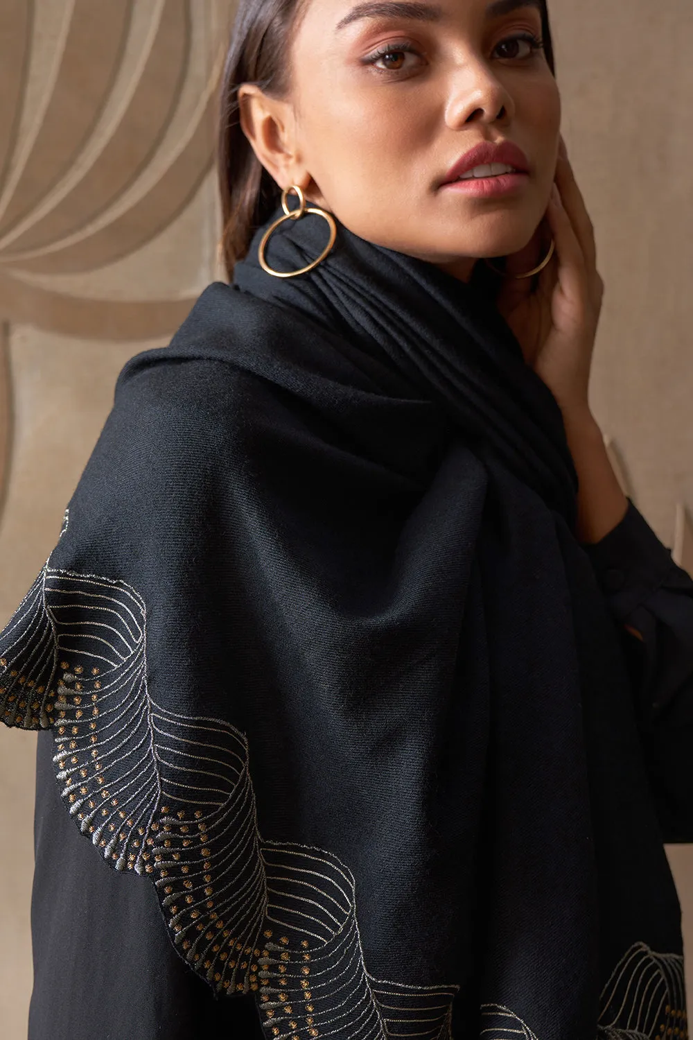 Majestic Wave  | Embroidered Wool Silk Stole
