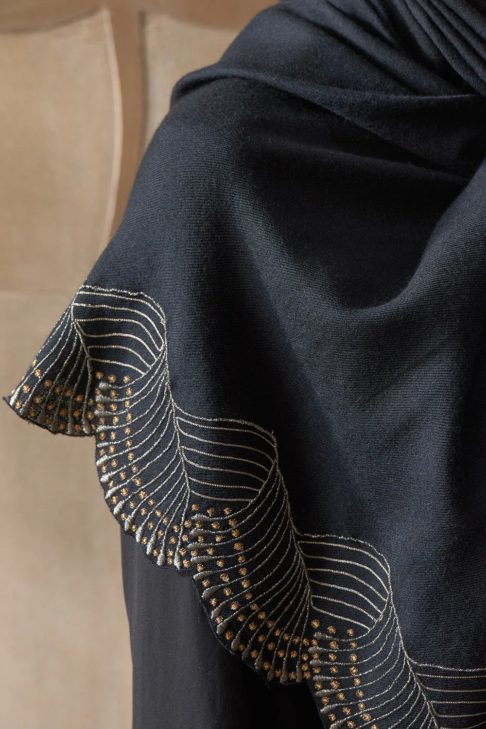Majestic Wave  | Embroidered Wool Silk Stole