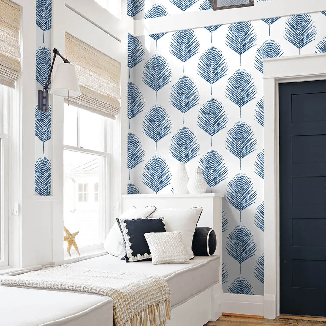 Maui Palm Peel-and-Stick Luxe Haven Wallpaper