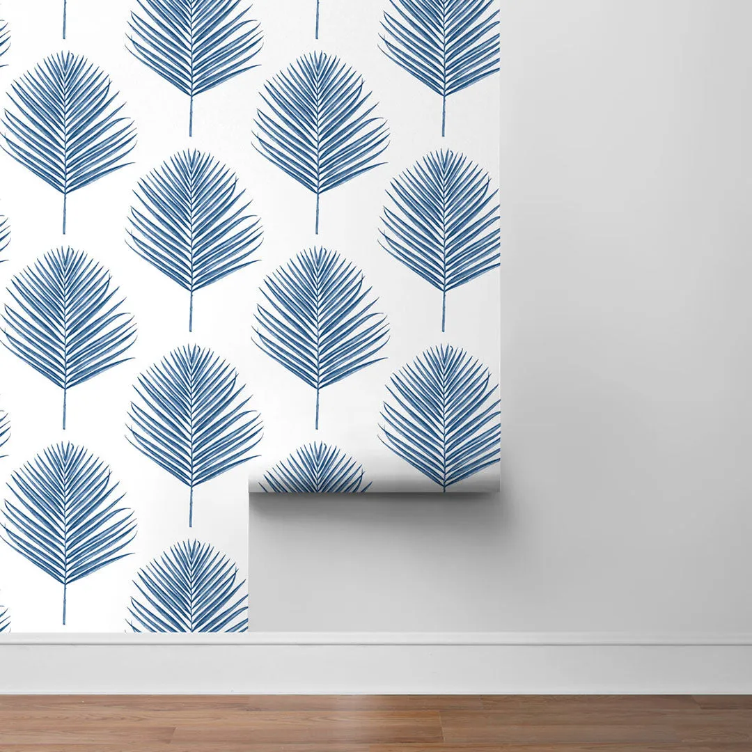 Maui Palm Peel-and-Stick Luxe Haven Wallpaper