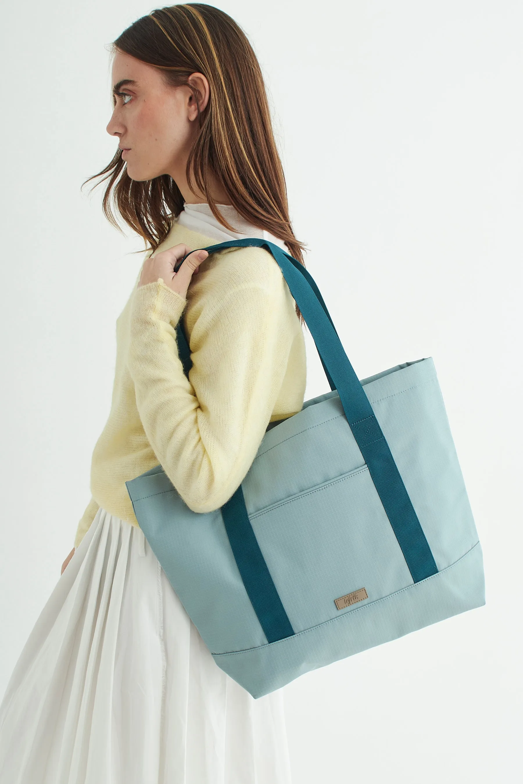 Strata Tote Bag Sky Blue Vandra